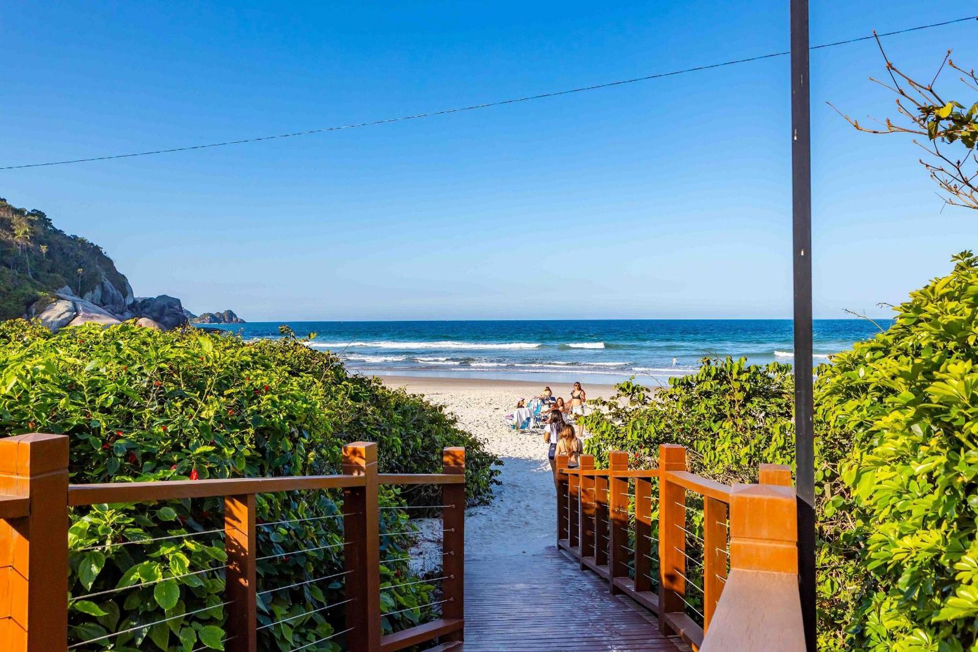 Varandas Do Atlantico - Em Pe Na Areia *